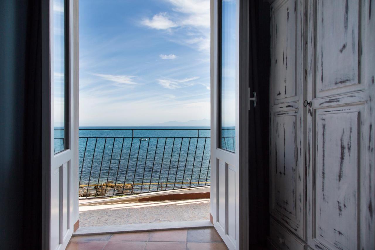 Bed and Breakfast Nereidi Santa Flavia Exterior foto