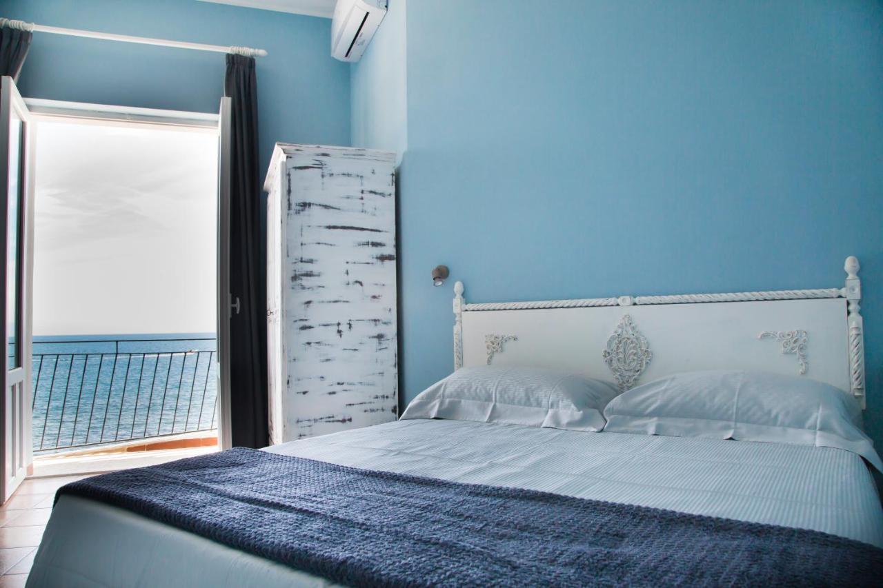 Bed and Breakfast Nereidi Santa Flavia Exterior foto